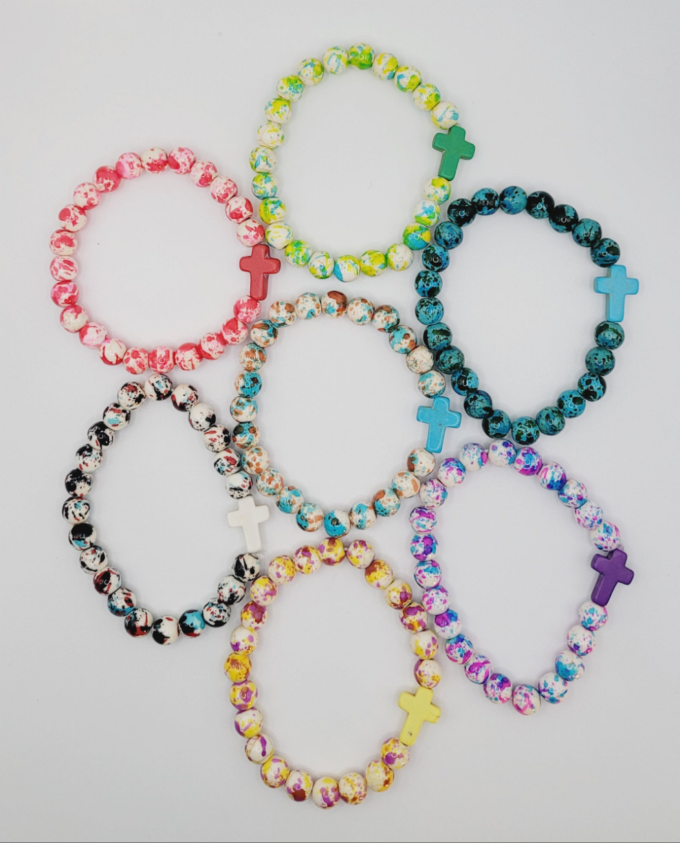 Speckled Cross Bead Stretch Bracelet